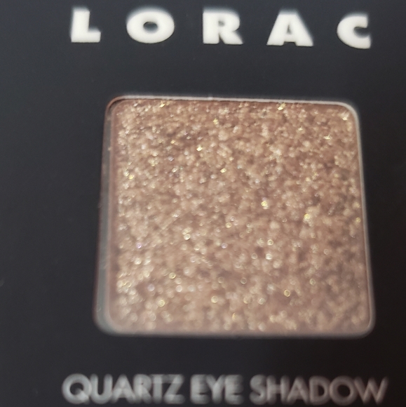 LORAC QUARTZ EYESHADOW. - Picture 5 of 5